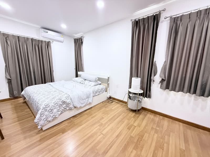 Maneerin Park Bang Phra, Chon Buri (Pattaya), Bang Phra, Si Racha, Chon Buri (Pattaya), 3 Bedrooms, 100 sqm, Townhouse For Sale, by The Best Property Agent ไข่นุ้ย, 500256524 - DDproperty.com