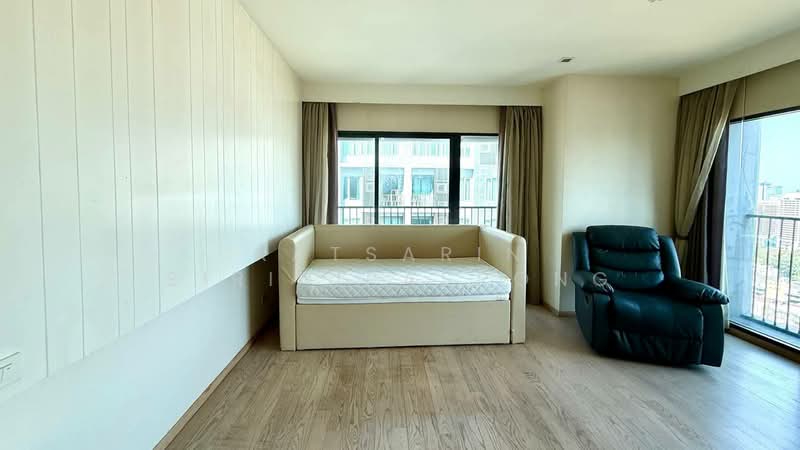 Noble Remix, Bangkok, 772 Soi Sukhumvit 36, Sukhumvit Road, Khong Tan, Khlong Toei, Bangkok, 2 Bedrooms, 183 sqm, Condo For Sale, by Ratsarin Sirinipaspong, 500256525 - DDproperty.com