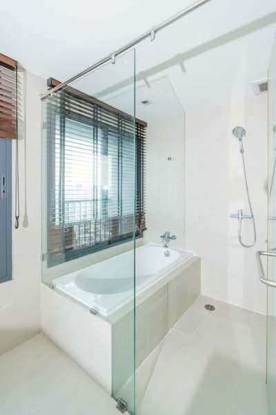 Noble Remix, Bangkok, 772 Soi Sukhumvit 36, Sukhumvit Road, Khong Tan, Khlong Toei, Bangkok, 2 Bedrooms, 183 sqm, Condo For Sale, by Ratsarin Sirinipaspong, 500256525 - DDproperty.com