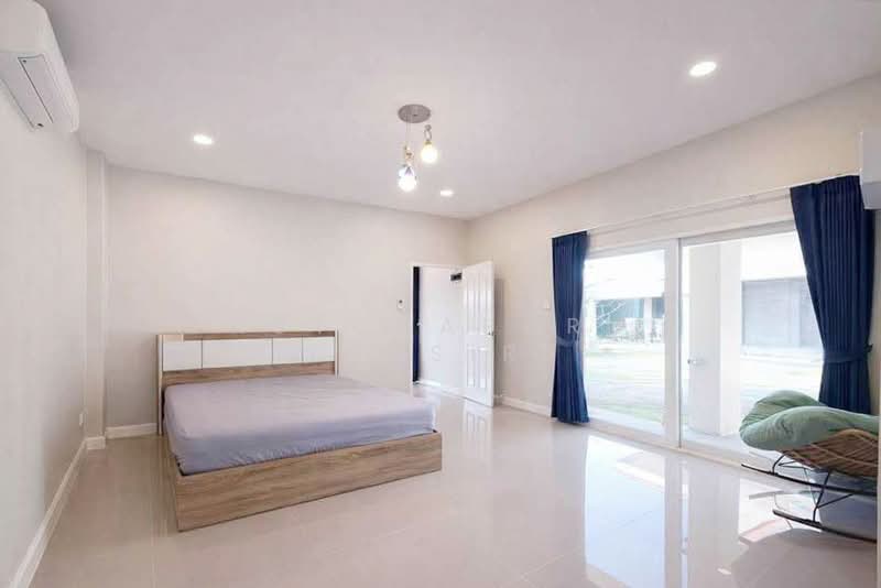 บ้านให้เช่า – ใกล้โรงเรียนปัญญาเด่น เพียง 5 นาที ค่าเช่า 45,000 บาท / เดือน รหัสทรัพย์ : No.14H1074, Chiang Mai, Nam Phare, Hang Dong, Chiang Mai, 6 Bedrooms, 200 sqm, Single Detached House For Rent, by Rutchaporn Tunsiri, 500256545 - DDproperty.com