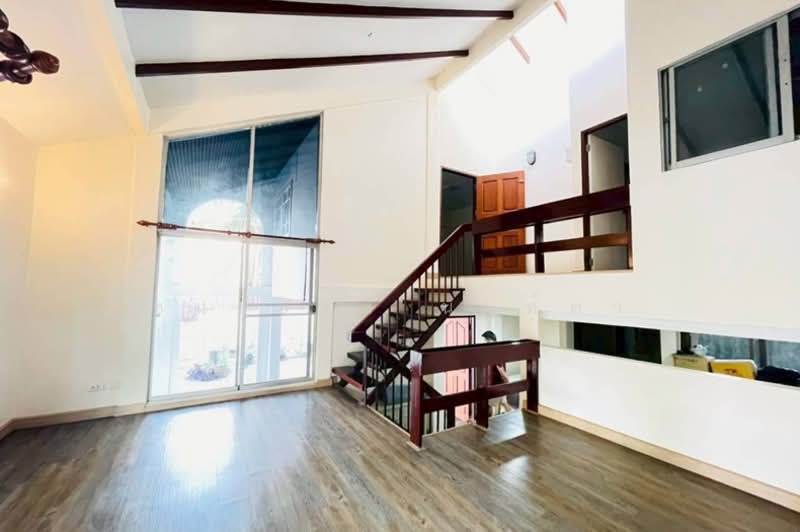 Garden Home Village, Pathum Thani, Soi Phahonyothin 60, Khu Khot, Lam Luk Ka, Pathum Thani, 4 Bedrooms, 480 sqm, Single Detached House For Sale, by ชนะชาติ นนท์ตา, 500256549 - DDproperty.com