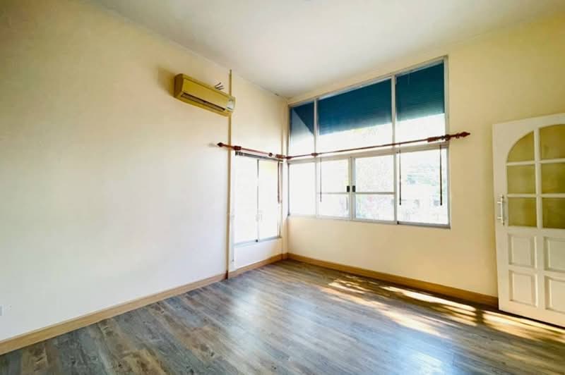 Garden Home Village, Pathum Thani, Soi Phahonyothin 60, Khu Khot, Lam Luk Ka, Pathum Thani, 4 Bedrooms, 480 sqm, Single Detached House For Sale, by ชนะชาติ นนท์ตา, 500256549 - DDproperty.com