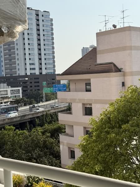 The Executive Regent : ดิ เอ็กซ์คิวทีฟ รีเจนท์, กรุงเทพ, 2264/3 ถนน นางลิ้นจี่, ช่องนนทรี, ยานนาวา, กรุงเทพ, 69 ตร.ม., คอนโด ขาย, โดย Keerati Benjasupawan, 500256557 - DDproperty.com