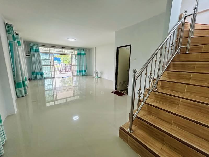 ส.ทวีทรัพย์ พนัสนิคม, Chon Buri (Pattaya), Ban Soet, Phanat Nikhom, Chon Buri (Pattaya), 3 Bedrooms, 100 sqm, Townhouse For Sale, by The Best Property ติ้ง, 500256568 - DDproperty.com