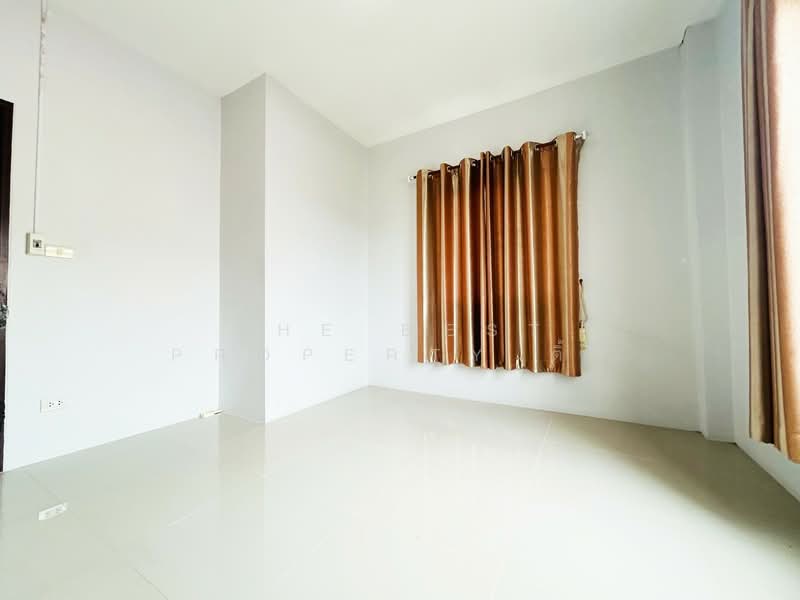 ส.ทวีทรัพย์ พนัสนิคม, Chon Buri (Pattaya), Ban Soet, Phanat Nikhom, Chon Buri (Pattaya), 3 Bedrooms, 100 sqm, Townhouse For Sale, by The Best Property ติ้ง, 500256568 - DDproperty.com