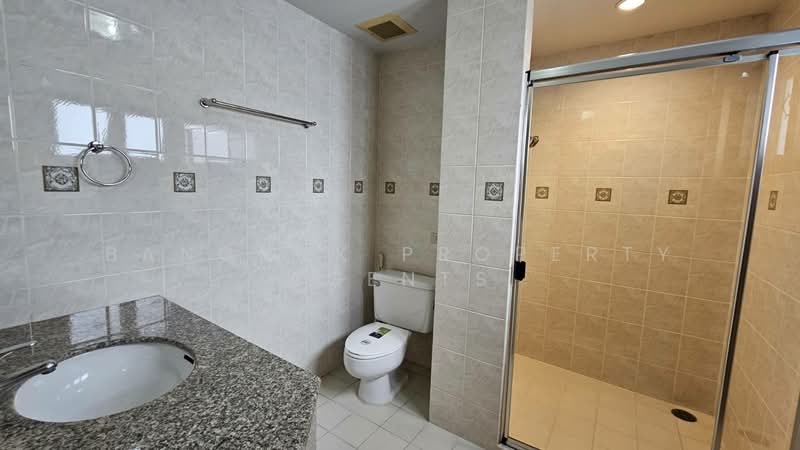 S.R. Place, Bangkok, Soi Thonglor 11, Khlong Tan Nua, Watthana, Bangkok, 3 Bedrooms, 300 sqm, Condo For Rent, by BANGKOK PROPERTY AGENTS, 500256570 - DDproperty.com