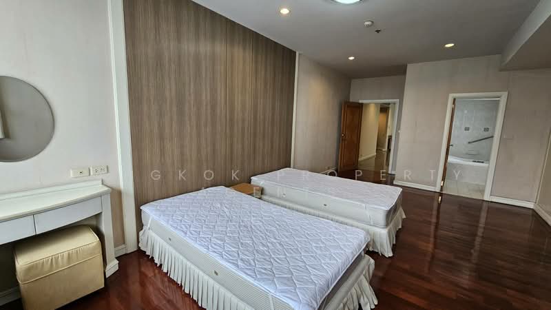 S.R. Place, Bangkok, Soi Thonglor 11, Khlong Tan Nua, Watthana, Bangkok, 3 Bedrooms, 300 sqm, Condo For Rent, by BANGKOK PROPERTY AGENTS, 500256570 - DDproperty.com