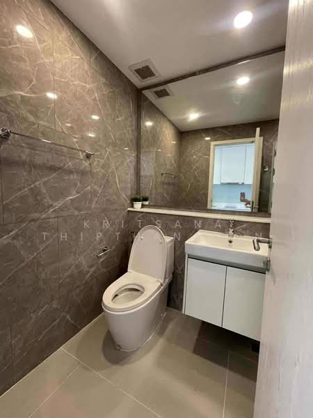 Mazarine Ratchayothin, Bangkok, Soi Phahonyothin 30, Phahonyothin Road, Chan Kasem, Chatuchak, Bangkok, Studio, 22 sqm, Condo For Rent, by Kritsana Thipthananon, 500256587 - DDproperty.com