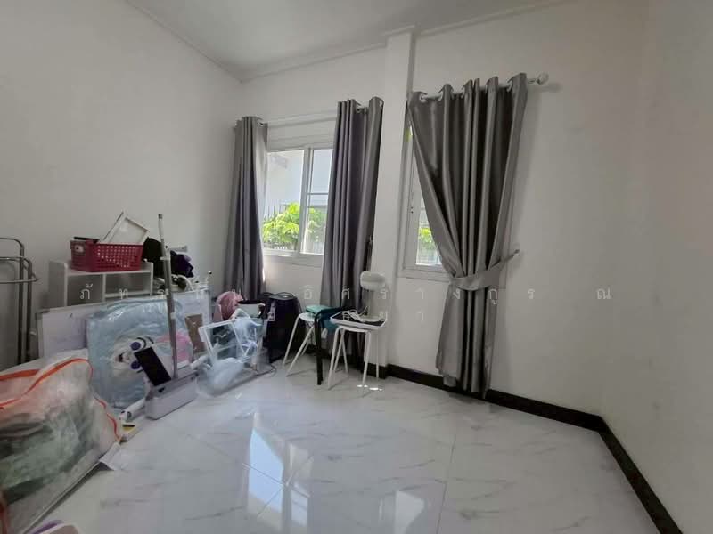 บ้านกฤษดานคร 11 บางบัวทอง ถนนบางกรวย-ไทรน้อย ตำบลบางรักพัฒนา อำเภอบางบัวทอง จังหวัดนนทบุรี, Nonthaburi, Bang Rak Pattana, Bang Bua Thong, Nonthaburi, 3 Bedrooms, 200 sqm, Single Detached House For Sale, by ภัทรนัน อิศรางกูร ณ อยุธยา, 500256611 - DDproperty.com