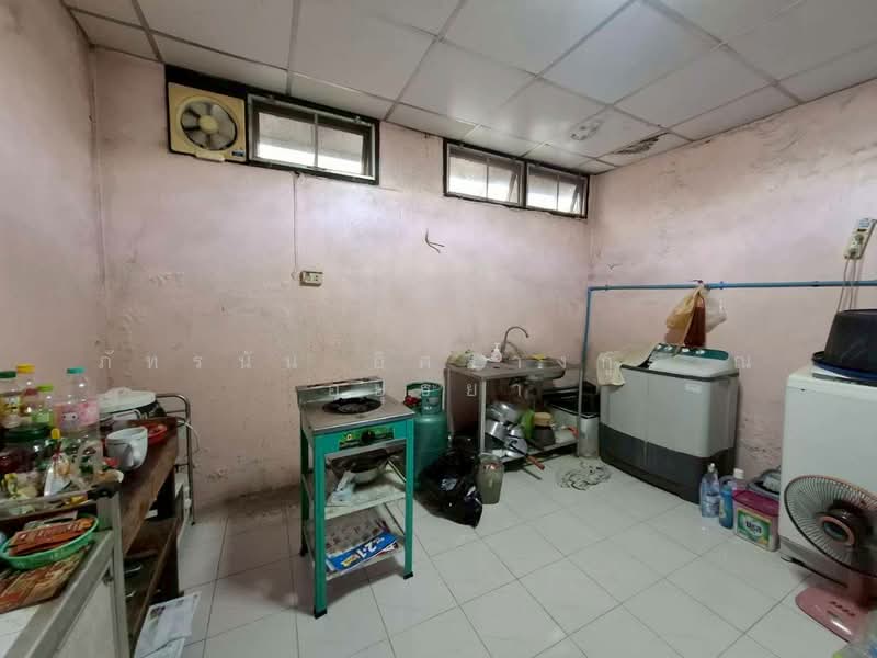 บ้านอินทราวิลล์ ซอยลาดปลาเค้า 87 แขวงอนุสาวรีย์ เขตบางเขน กรุงเทพมหานคร, Bangkok, ลาดปลาเค้า, Anusaowari, Bang Khen, Bangkok, 2 Bedrooms, 86 sqm, Townhouse For Sale, by ภัทรนัน อิศรางกูร ณ อยุธยา, 500256617 - DDproperty.com