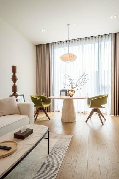The Strand Thonglor, Bangkok, 36 Soi Sukhumvit 55, Khlong Tan Nua, Watthana, Bangkok, 1 Bedroom, 51 sqm, Condo For Rent, by Nopatorn Prem-udom, 500256648 - DDproperty.com