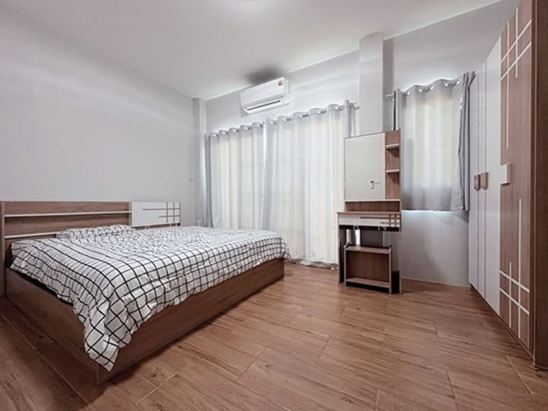 ทาวน์เฮ้าส์ให้เช่า – ใกล้ 89 พลาซ่า ค่าเช่า 15,000 บาท / เดือน รหัสทรัพย์ : No.15H811, เชียงใหม่, ท่าวังตาล, สารภี, เชียงใหม่, 110 ตร.ม., ทาวน์เฮ้าส์ ให้เช่า, โดย Rutchaporn Tunsiri, 500256661 - DDproperty.com