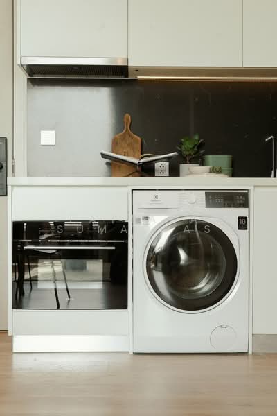 Noble Form Thonglor, Bangkok, Sukhumvit 55, Khlong Tan Nua, Watthana, Bangkok, 1 Bedroom, 32 sqm, Condo For Rent, by Pattara Sumaopas, 500256696 - DDproperty.com