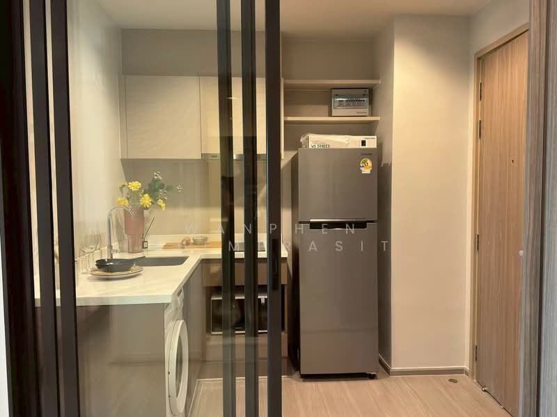 Life Sathorn Sierra, Bangkok, Ratchaphruek Rd, Talat Plu, Thon Buri, Bangkok, 1 Bedroom, 28 sqm, Condo For Rent, by Wanphen Khemprasit, 500256698 - DDproperty.com