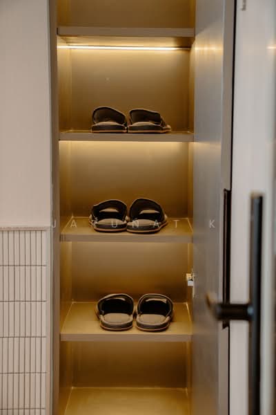 Noble Form Thonglor, Bangkok, Sukhumvit 55, Khlong Tan Nua, Watthana, Bangkok, 1 Bedroom, 32 sqm, Condo For Rent, by Jarunat K, 500256720 - DDproperty.com