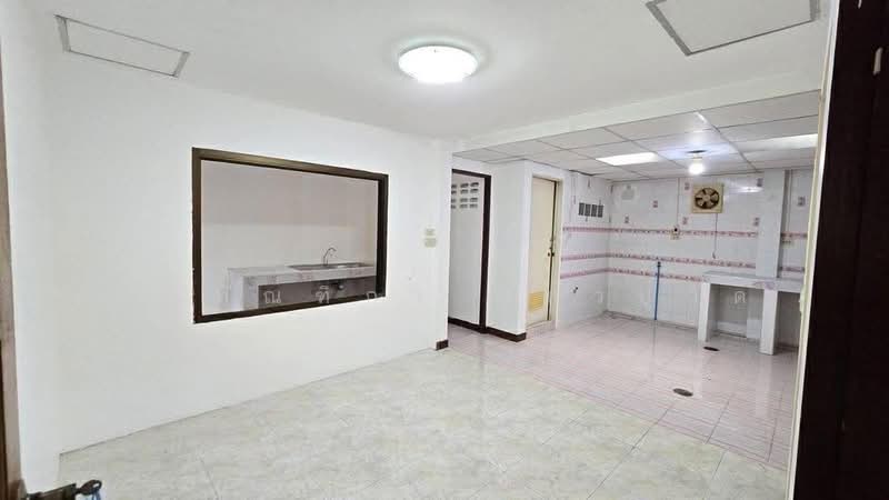 Moobaan Sena Niwet Project 1, Bangkok, Senanikom 1 Road, Chorake Bua, Lat Phrao, Bangkok, 6 Bedrooms, 260 sqm, Single Detached House For Rent, by ทัณฑิกา แก้วปู่วัด, 500256727 - DDproperty.com