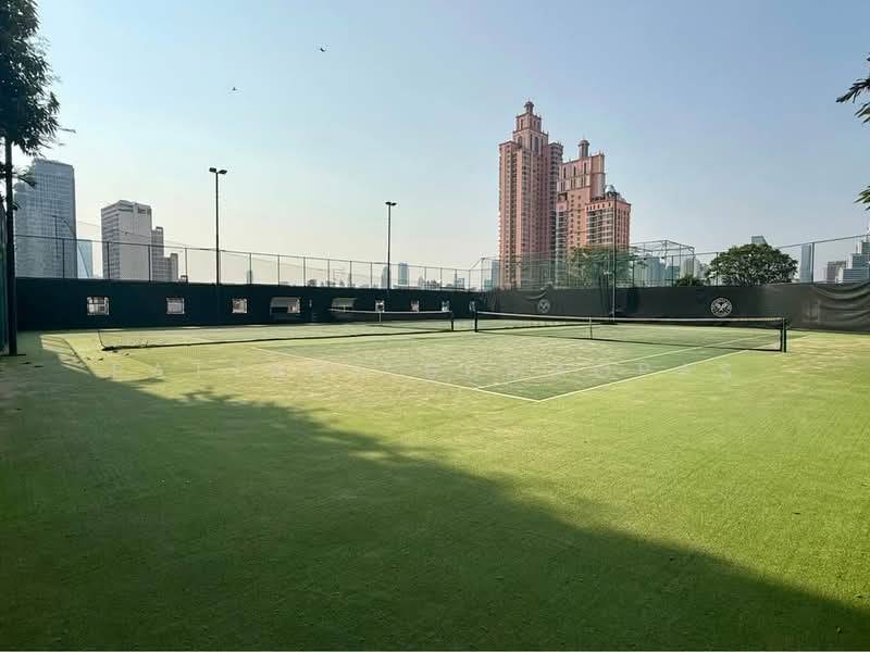 President Park Sukhumvit 24, Bangkok, 99 Sukhumvit 24 Alley, Khlongtoei Nua, Watthana, Bangkok, 4 Bedrooms, 223 sqm, Condo For Rent, by Pattara Sumaopas, 500256728 - DDproperty.com