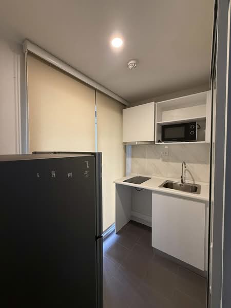 Blue Phahonyothin 35, Bangkok, Phahon Yothin 35 Alley, Chatuchak, Chatuchak, Bangkok, 1 Bedroom, 28 sqm, Condo For Rent, by ไพลิน เลิศวัฒนมงคล, 500256748 - DDproperty.com