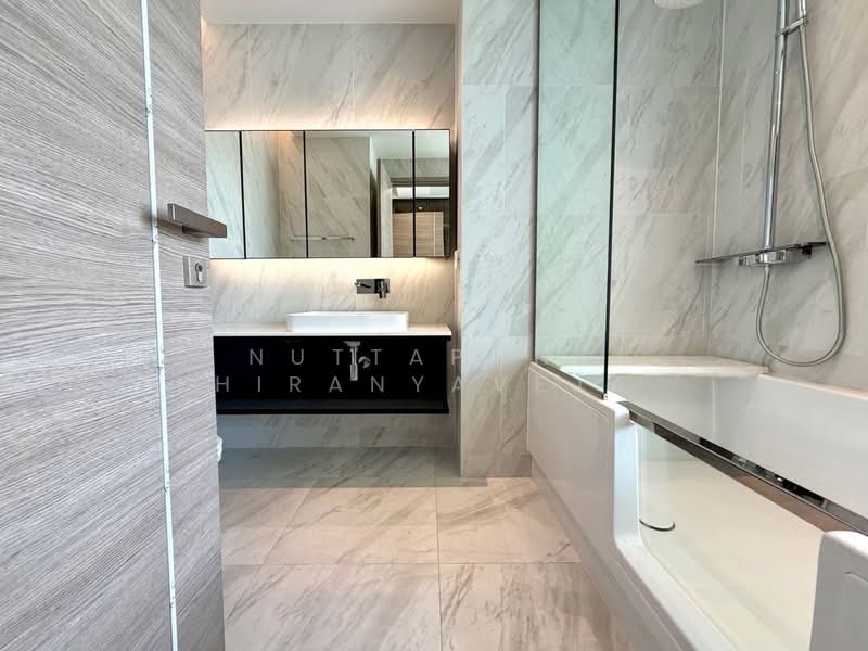 The Room Sukhumvit 38, Bangkok, Soi Sukhumvit 38, Phra Kanong, Khlong Toei, Bangkok, 2 Bedrooms, 79 sqm, Condo For Rent, by Nuttapong Hiranyaveja, 500256753 - DDproperty.com