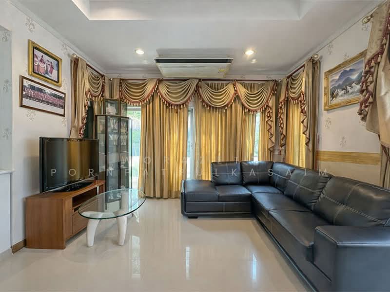 Baan Fah Green Park Royal Thonburirom, Bangkok, Pracha Uthit Road, Thung Khru, Thung Khru, Bangkok, 3 Bedrooms, 180 sqm, Single Detached House For Sale, by Worazett pornpatpulkasaim, 500256755 - DDproperty.com