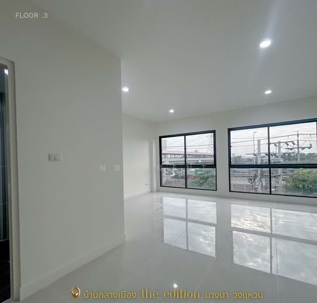 Baan Klang Muang The Edition Bangna Wongwaen, Bangkok, 189 Kanchanaphisek Road, Dok Mai, Prawet, Bangkok, 4 Bedrooms, 280 sqm, Townhouse For Sale, by NR AGENT, 500256780 - DDproperty.com