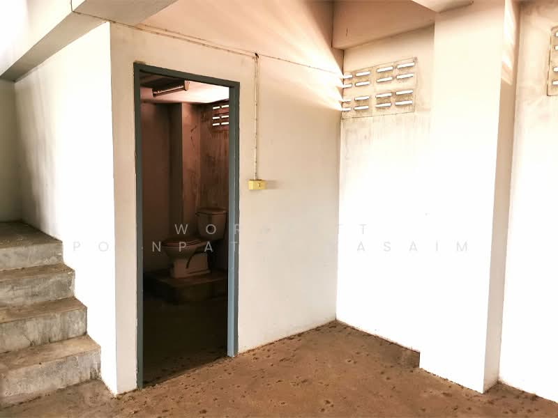 Commercial Building Eakachai Rd. 8.95 M.THB, Bangkok, เอกชัย, Bang Bon, Bang Bon, Bangkok, , 648 sqm, Shophouse For Sale, by Worazett pornpatpulkasaim, 500256795 - DDproperty.com