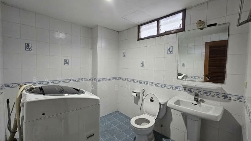 Promsak Mansion, Bangkok, สุขุมวิท 3 Sukhumvit, Khlong Tan Nua, Watthana, Bangkok, 2 Bedrooms, 35 sqm, Condo For Rent, by BANGKOK PROPERTY AGENTS, 500256822 - DDproperty.com