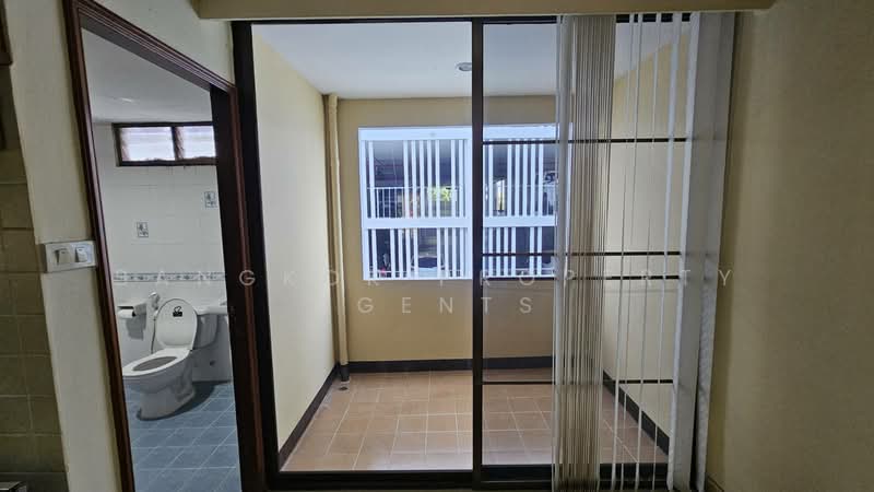 Promsak Mansion, Bangkok, สุขุมวิท 3 Sukhumvit, Khlong Tan Nua, Watthana, Bangkok, 2 Bedrooms, 35 sqm, Condo For Rent, by BANGKOK PROPERTY AGENTS, 500256822 - DDproperty.com