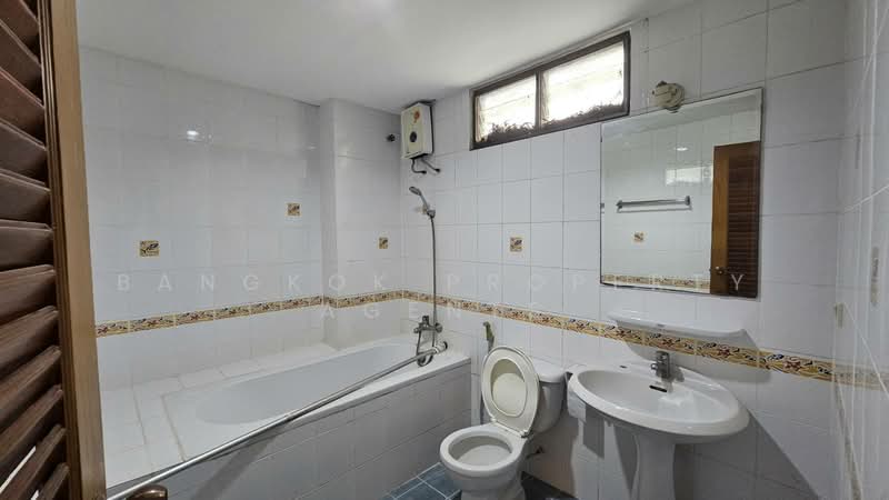 Promsak Mansion, Bangkok, สุขุมวิท 3 Sukhumvit, Khlong Tan Nua, Watthana, Bangkok, 2 Bedrooms, 35 sqm, Condo For Rent, by BANGKOK PROPERTY AGENTS, 500256822 - DDproperty.com