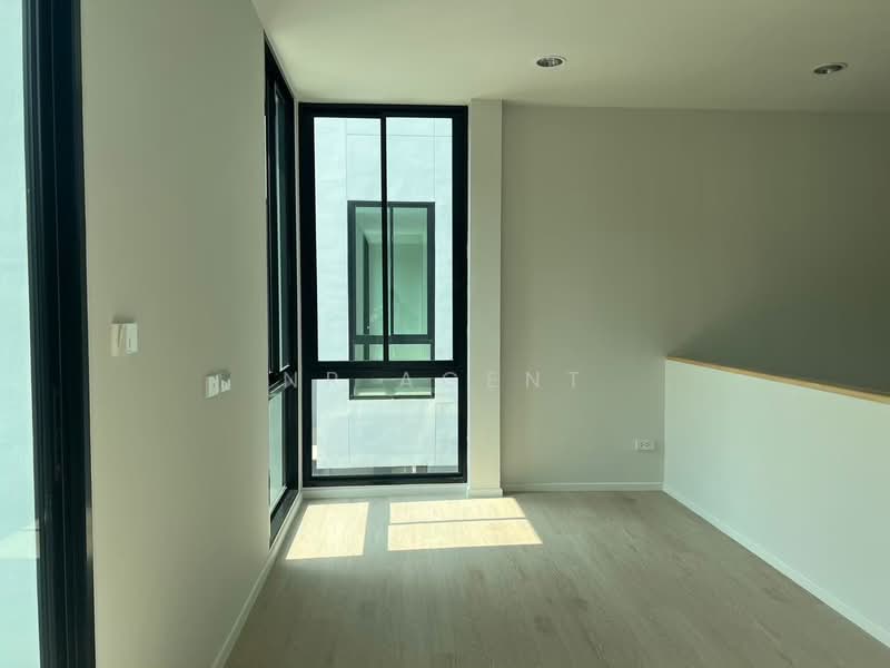 Nue Connex Condo Don Mueang, Bangkok, Vibhavadi Rangsit Road, Sanam Bin, Don Mueang, Bangkok, 3 Bedrooms, 220 sqm, Semi-Detached House (Twin House) For Sale, by NR AGENT, 500256833 - DDproperty.com