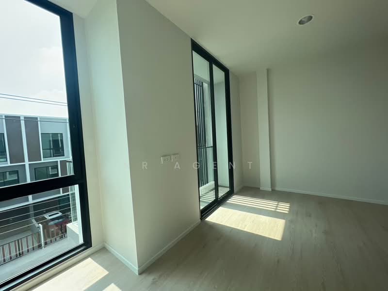 Nue Connex Condo Don Mueang : นิว คอนเน็กซ์ คอนโด ดอนเมือง, กรุงเทพ, Vibhavadi Rangsit Road, สนามบิน, ดอนเมือง, กรุงเทพ, 220 ตร.ม., บ้านแฝด ขาย, โดย NR AGENT, 500256833 - DDproperty.com