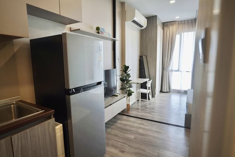 Brown Condo Ratchada 32, Bangkok, - Soi Ratchada 32, Ratchadaphisek Road, Chan Kasem, Chatuchak, Bangkok, Studio, 24 sqm, Condo For Rent, by Jarunat K, 500256834 - DDproperty.com