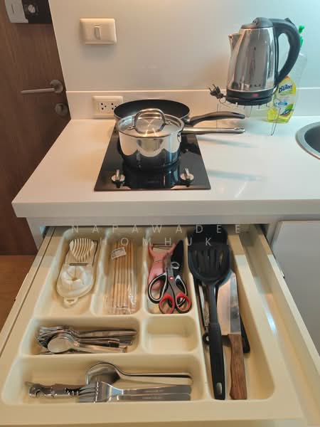 Noble Refine, Bangkok, Soi Sukhumvit 26, Sukhumvit Road, Khong Tan, Khlong Toei, Bangkok, 2 Bedrooms, 72 sqm, Condo For Rent, by Napawadee Homhuk, 500256847 - DDproperty.com