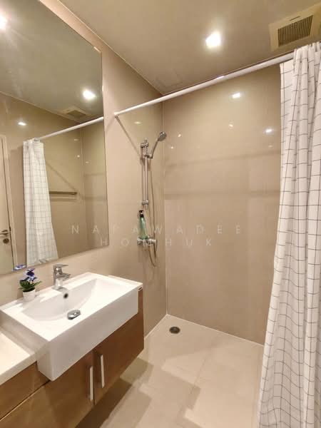 Noble Refine, Bangkok, Soi Sukhumvit 26, Sukhumvit Road, Khong Tan, Khlong Toei, Bangkok, 2 Bedrooms, 72 sqm, Condo For Rent, by Napawadee Homhuk, 500256847 - DDproperty.com