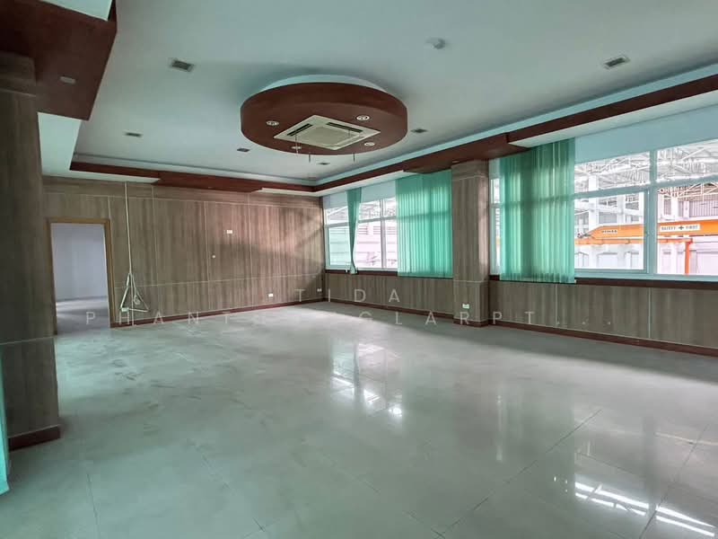 The new factory warehouse was rented out on an area of two acres [3 ha]. 4 Near Bang Pu Village,, Samut Prakan, Bang Pu, Muang Samut Prakarn, Samut Prakan, , 3,200 sqm, Warehouse/Factory For Rent, by Tida phanthonglarptawee, 500256874 - DDproperty.com