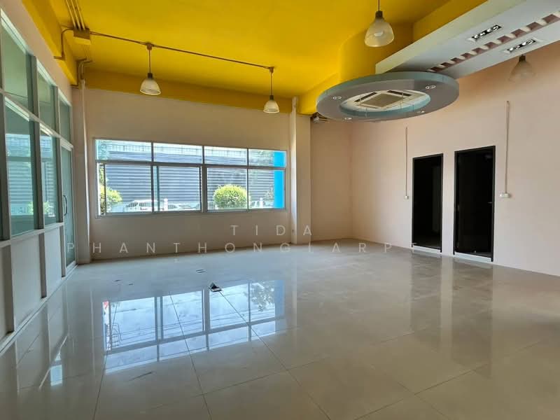 The new factory warehouse was rented out on an area of two acres [3 ha]. 4 Near Bang Pu Village,, Samut Prakan, Bang Pu, Muang Samut Prakarn, Samut Prakan, , 3,200 sqm, Warehouse/Factory For Rent, by Tida phanthonglarptawee, 500256874 - DDproperty.com