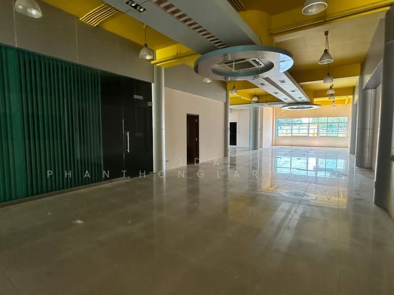 The new factory warehouse was rented out on an area of two acres [3 ha]. 4 Near Bang Pu Village,, Samut Prakan, Bang Pu, Muang Samut Prakarn, Samut Prakan, , 3,200 sqm, Warehouse/Factory For Rent, by Tida phanthonglarptawee, 500256874 - DDproperty.com