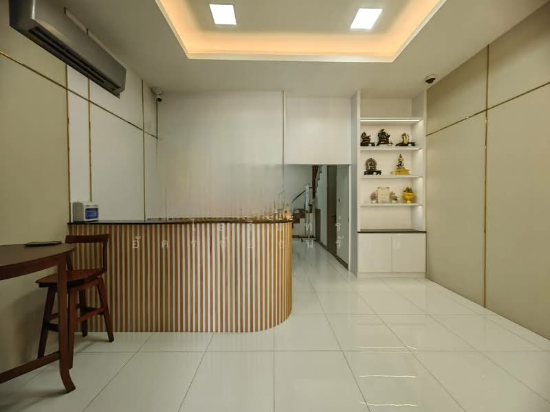 JW Urban Home Office : เจดับบลิว เออเบิร์น โฮม ออฟฟิศ, กรุงเทพ, Jw Urban Home Office 555/18, ดอนเมือง, ดอนเมือง, กรุงเทพ, 300 ตร.ม., ทาวน์เฮ้าส์ ให้เช่า, โดย ไอรินทร์ อัครชัยธนรักษ์, 500256881 - DDproperty.com