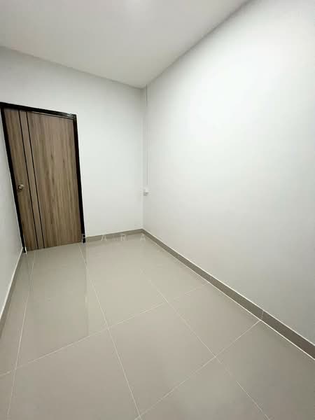 หมู่บ้านคลองจั่นวิลล่า 1, กรุงเทพ, คลองกุ่ม, บึงกุ่ม, กรุงเทพ, 190 ตร.ม., ทาวน์เฮ้าส์ ให้เช่า, โดย Airada Parasarn, 500256896 - DDproperty.com