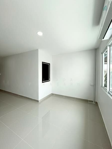 หมู่บ้านคลองจั่นวิลล่า 1, Bangkok, Khlong Kum, Bueng Kum, Bangkok, 3 Bedrooms, 190 sqm, Townhouse For Rent, by Airada Parasarn, 500256896 - DDproperty.com