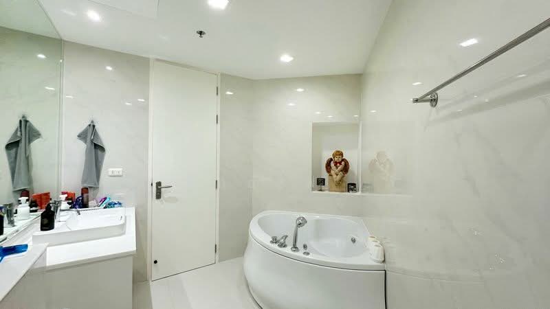 My Resort @ River, Bangkok, 42 Soi Charansanitwong 72, Charansanitwong Road, Bang Phlat, Bang Phlat, Bangkok, 2 Bedrooms, 162 sqm, Condo For Sale, by กอล์ฟ, 500256904 - DDproperty.com