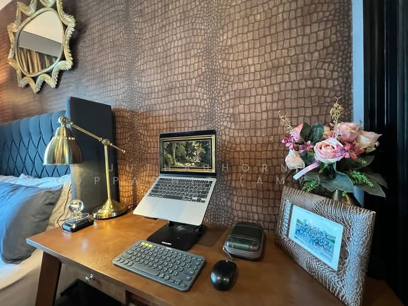 Life Asoke, Bangkok, Asoke-Dindang Road, Bang Kapi, Huai Khwang, Bangkok, 1 Bedroom, 35 sqm, Condo For Rent, by Juthabhorn Uppachit (Amy), 500256906 - DDproperty.com