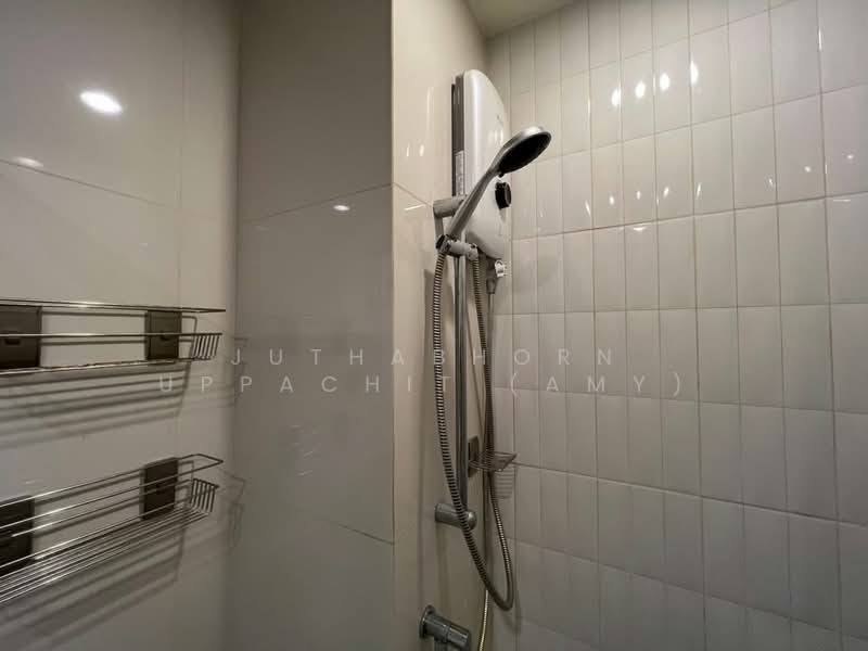 Life Asoke, Bangkok, Asoke-Dindang Road, Bang Kapi, Huai Khwang, Bangkok, 1 Bedroom, 35 sqm, Condo For Rent, by Juthabhorn Uppachit (Amy), 500256906 - DDproperty.com