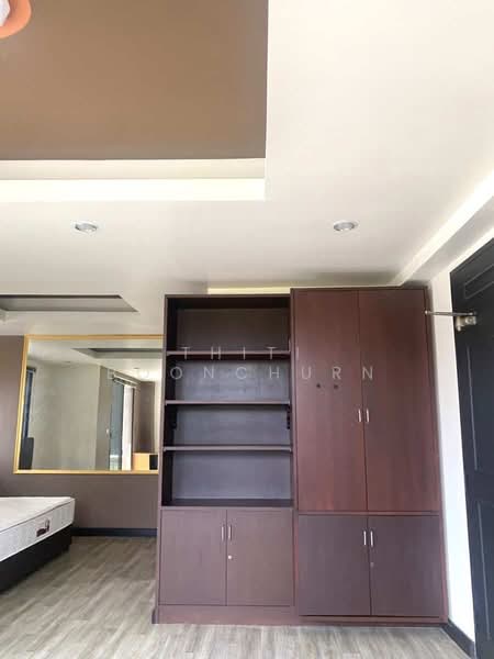 ทาวน์เฮ้าส์ 4 ห้องนอน ห้วยขวาง ใกล้โรงเรียนนานาชาติ KIS, กรุงเทพ, สามเสนนอก, ห้วยขวาง, กรุงเทพ, 300 ตร.ม., ทาวน์เฮ้าส์ ให้เช่า, โดย Thiti Boonchurn, 500256907 - DDproperty.com