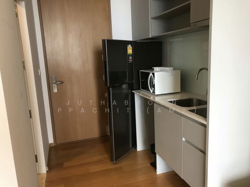 Noble Revo Silom, Bangkok, 88 Soi Surasak Surasak Road, Silom, Bang Rak, Bangkok, 1 Bedroom, 34 sqm, Condo For Rent, by Juthabhorn Uppachit (Amy), 500256923 - DDproperty.com