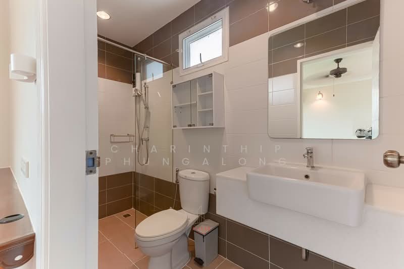 Fantasia Villa 4, Bangkok, Soi Bangna-Trad 33, Bang Na, Bang Na, Bangkok, 4 Bedrooms, 350 sqm, Single Detached House For Rent, by Charinthip Phungalong, 500256931 - DDproperty.com