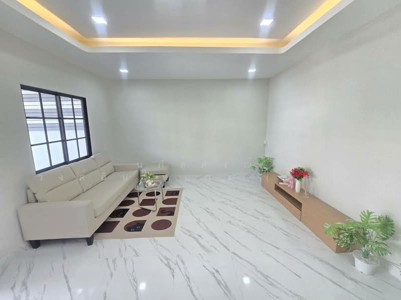 Baan Kehathani 4, Bangkok, Soi Village Kheha Thani 4, Saphan Sung, Saphan Sung, Bangkok, 2 Bedrooms, 96 sqm, Single Detached House For Sale, by นภัสศรณ์ วงศ์สินไทยกร (นันท์), 500256934 - DDproperty.com