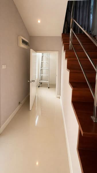 เช่าบ้านเดี่ยว 2 ชั้น พร้อมเฟอร์บางส่วน, นครราชสีมา, บ้านใหม่, เมืองนครราชสีมา, นครราชสีมา, 220 ตร.ม., บ้านเดี่ยว ให้เช่า, โดย วิรณี, 500256939 - DDproperty.com