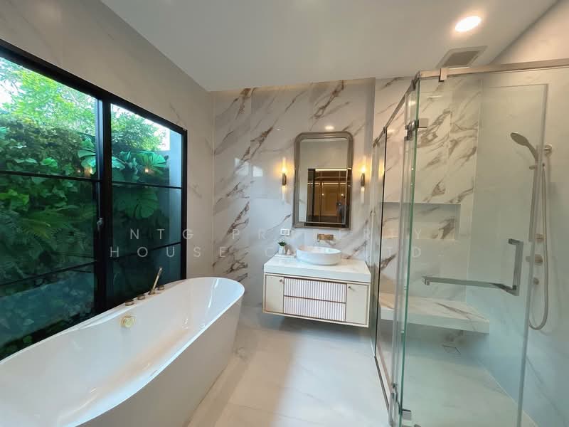 Nantawan Rama 9 - New Krungthepkreetha, Bangkok, Saphan Sung, Bangkok, 4 Bedrooms, 302 sqm, Single Detached House For Rent, by NTG Property House Co.,Ltd., 500256945 - DDproperty.com