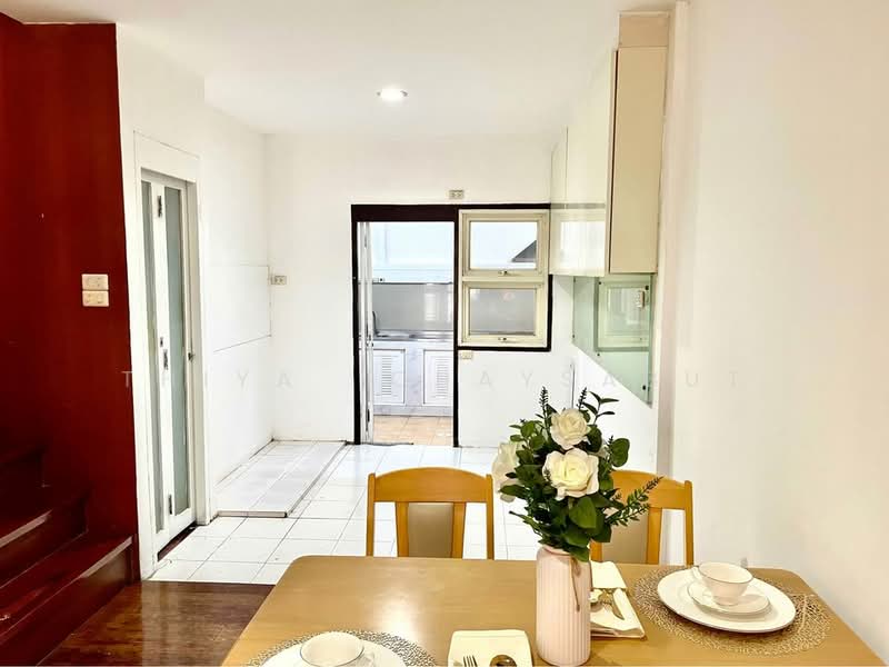 Townhome Pet Friendly Bangna, กรุงเทพ, บางนา, บางนา, กรุงเทพ, 150 ตร.ม., ทาวน์เฮ้าส์ ให้เช่า, โดย Thiya​ Chaysabut, 500257001 - DDproperty.com